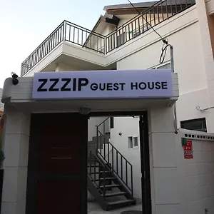 Zzzip In Hongdae Seúl